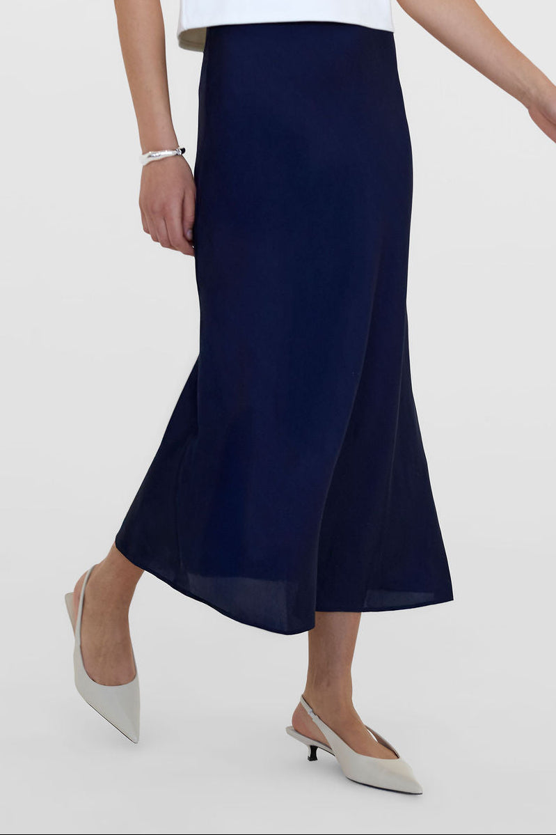 The Caroline Silk Bias Skirt Navy