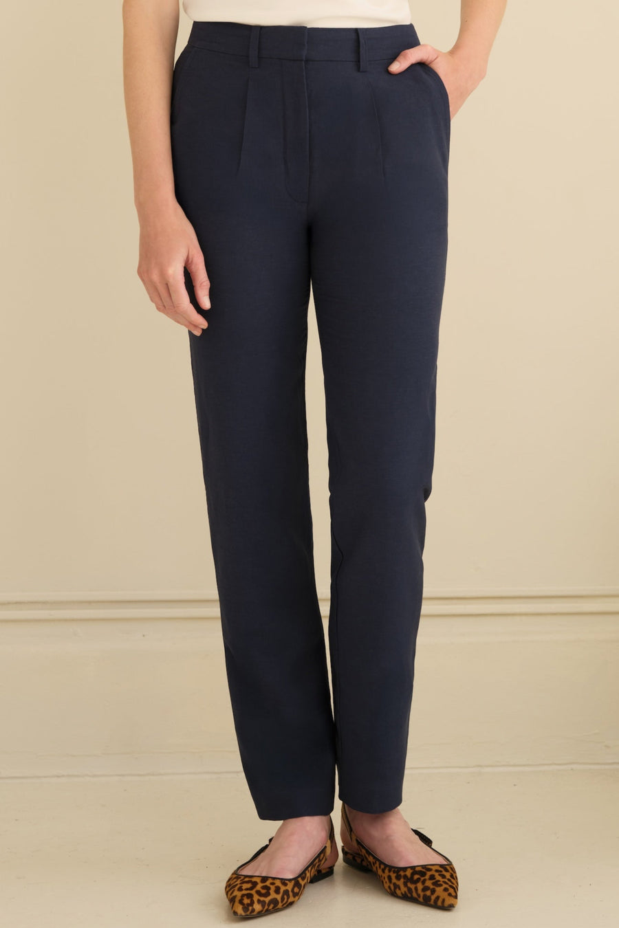 The Avery Pleated Trouser Navy