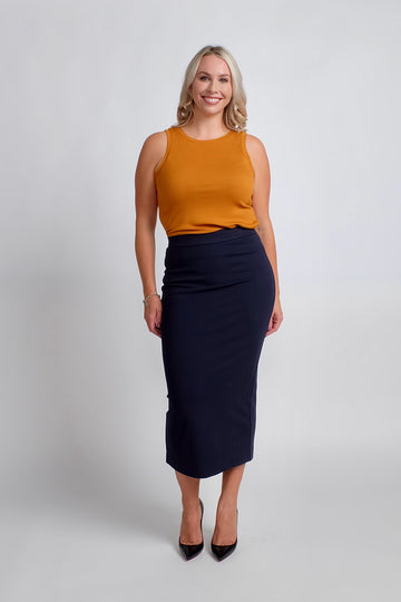 Woman wearing casual workwear outfit