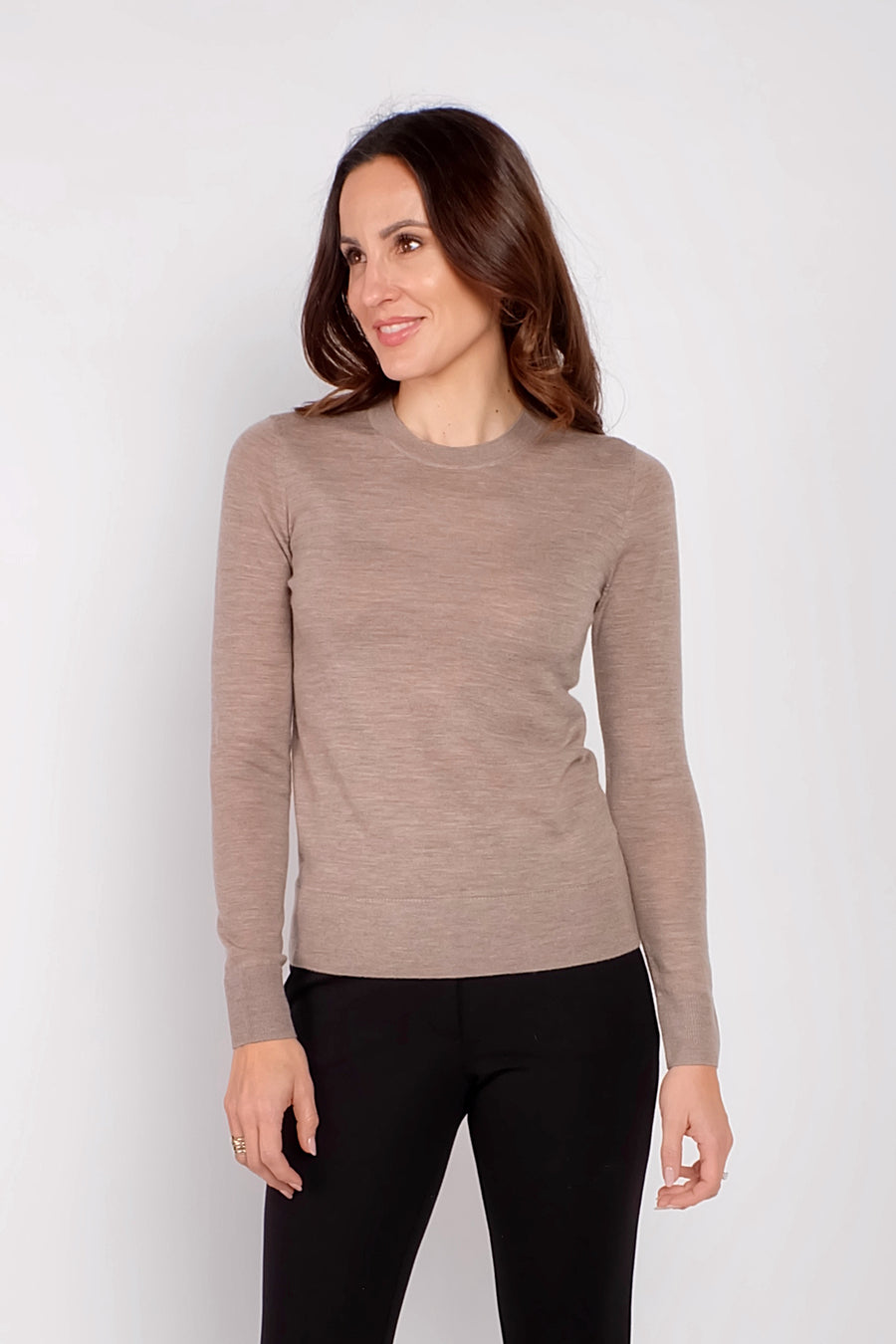 women's beige long sleeve cashmere sweater